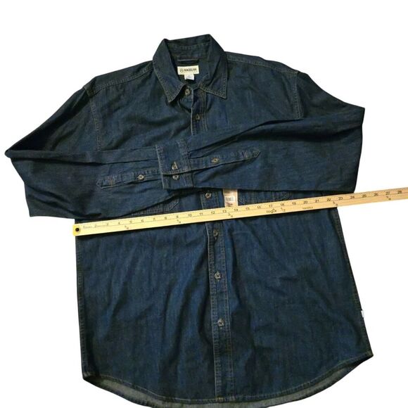 Magellan NWT Large Blue Button Down Shirt Long Sleeve Work Wear Neutral - Picture 6 of 6